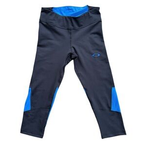 Oakley Performance Fit Black Capri Leggings Womens XS
